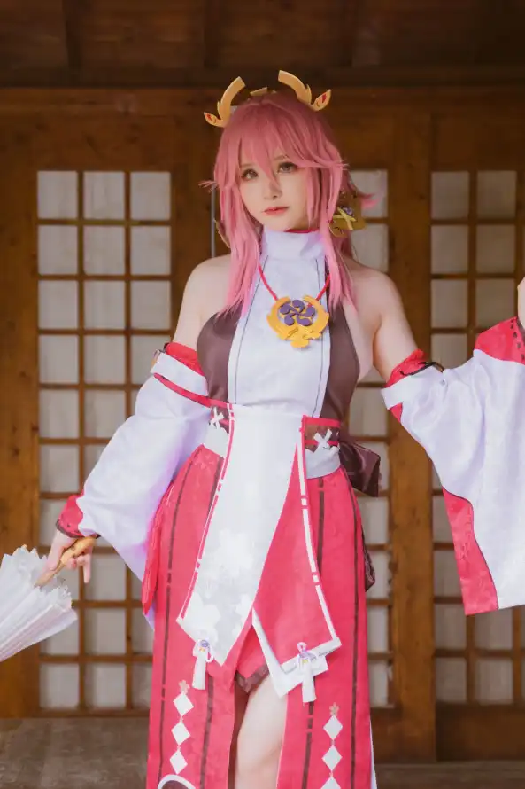 4k可爱壁纸 - 折扇 - 粉色 - 二次元「哲风壁纸」