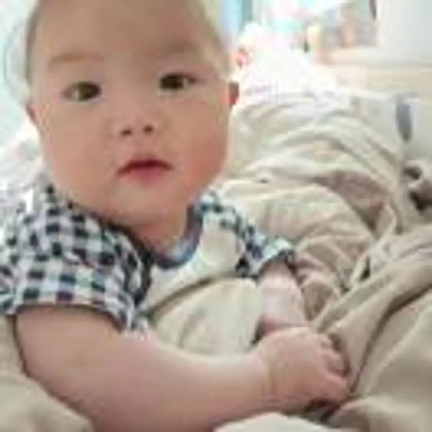 微笑向暖的头像