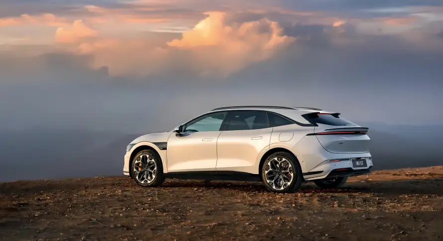 4k云层壁纸 - 天空 - 山地 - 户外「哲风壁纸」