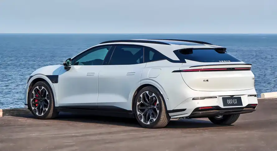 4k户外壁纸 - 晴朗 - 汽车 - 海景「哲风壁纸」