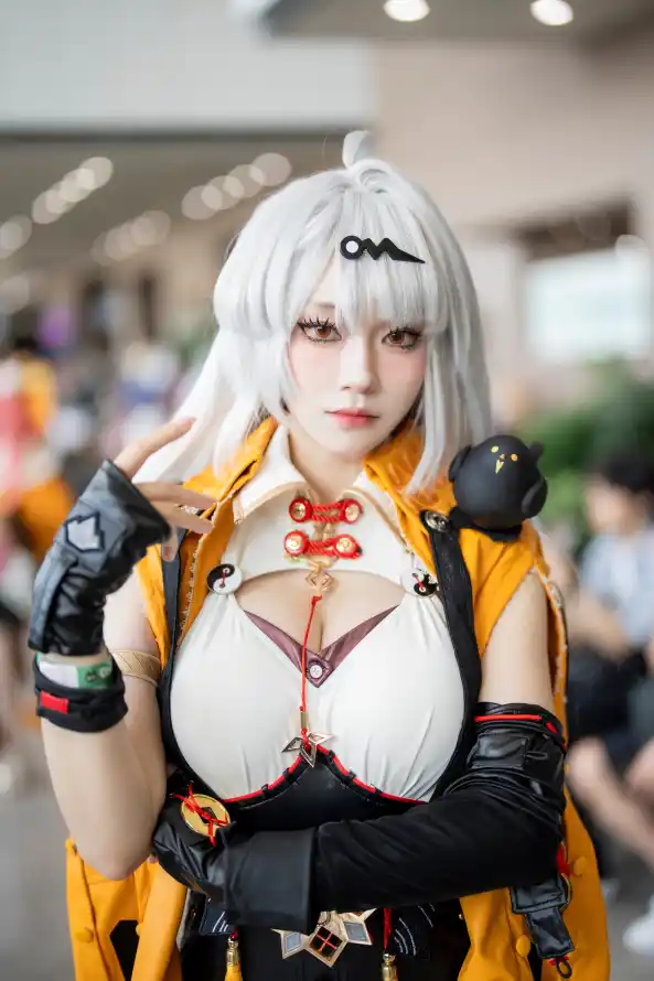 4k人群壁纸 - 商场 - 室内 - 手套「哲风壁纸」