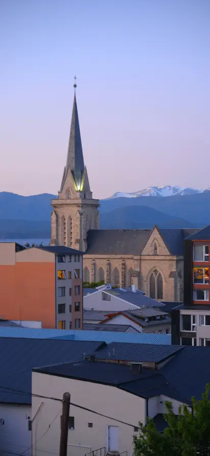 4k城堡壁纸 - 屋顶 - 山脉 - 雪山「哲风壁纸」