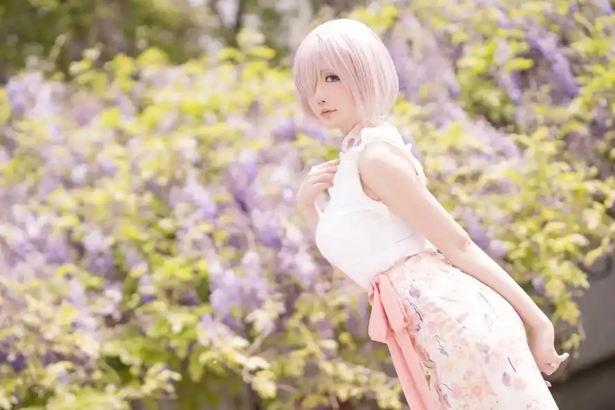 2k女性壁纸-紫藤花和户外-玛修·基列莱特「哲风壁纸」