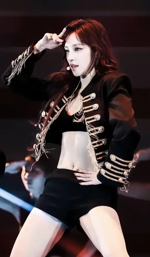 4k性感壁纸 - 活力 - 热裤 - 宋雨琦「哲风壁纸」