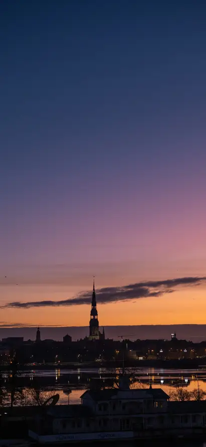 4k倒影壁纸 - 城市 - 天空 - 尖塔「哲风壁纸」