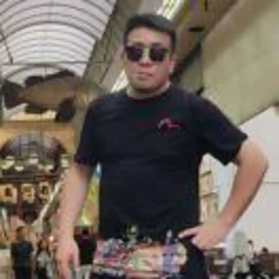 用户李子彧的头像