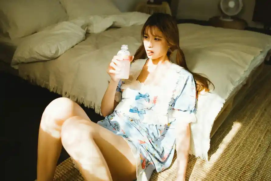 4k休闲壁纸 - 床 - 卧室 - 地毯「哲风壁纸」