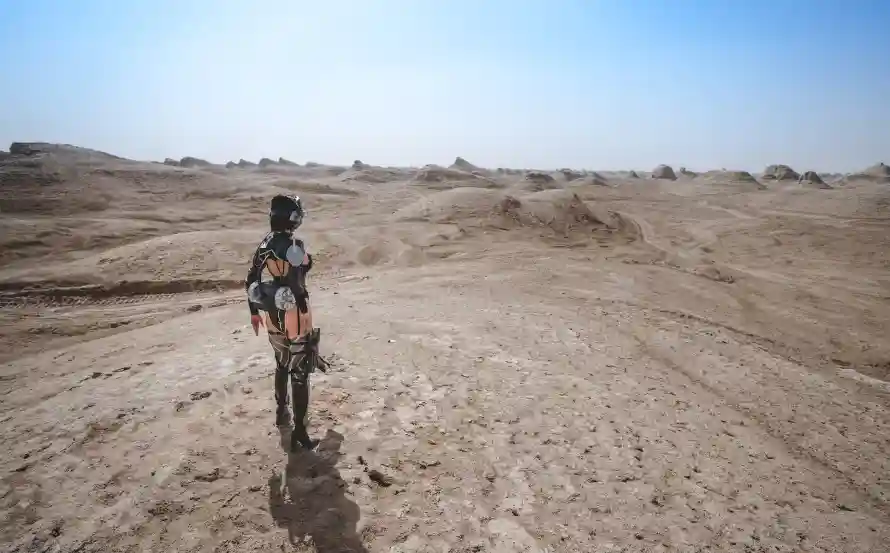 4k孤独壁纸 - 戈壁 - 户外 - 探险「哲风壁纸」