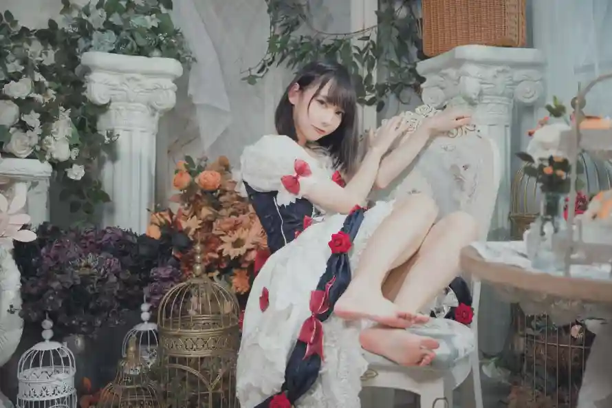 4k复古壁纸 - 少女 - 白色 - 花卉「哲风壁纸」 4k复古壁纸 - 少女 - 白色 - 花卉「哲风壁纸」