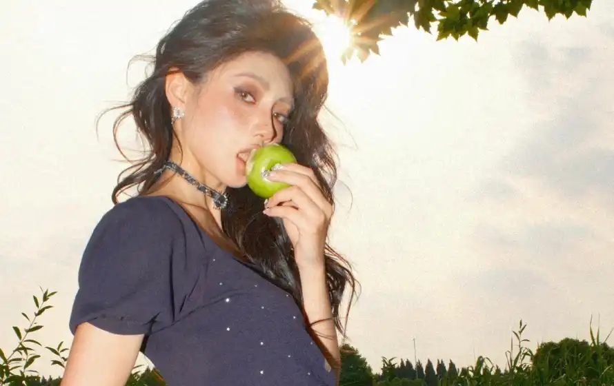 4k阳光壁纸 - 侧颜 - 青苹果 - wallpaper「哲风壁纸」