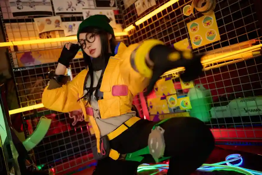 4k战士壁纸 - 未来 - 眼镜 - 网格「哲风壁纸」