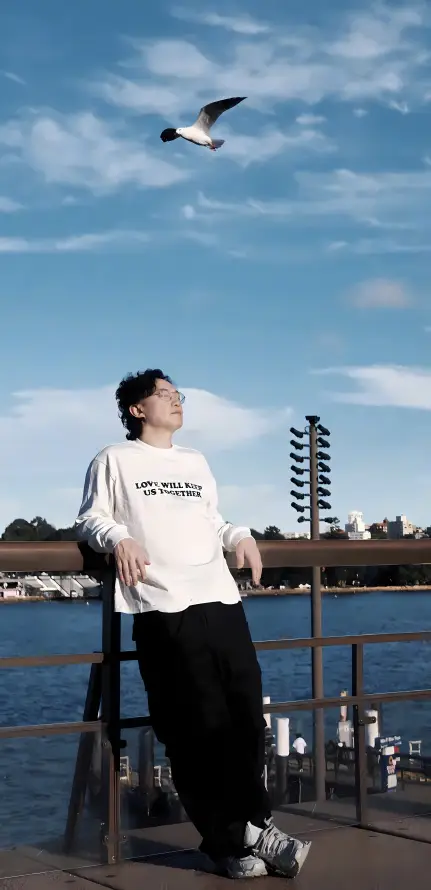 4k户外壁纸 - 树 - 晴空 - 栏杆「哲风壁纸」