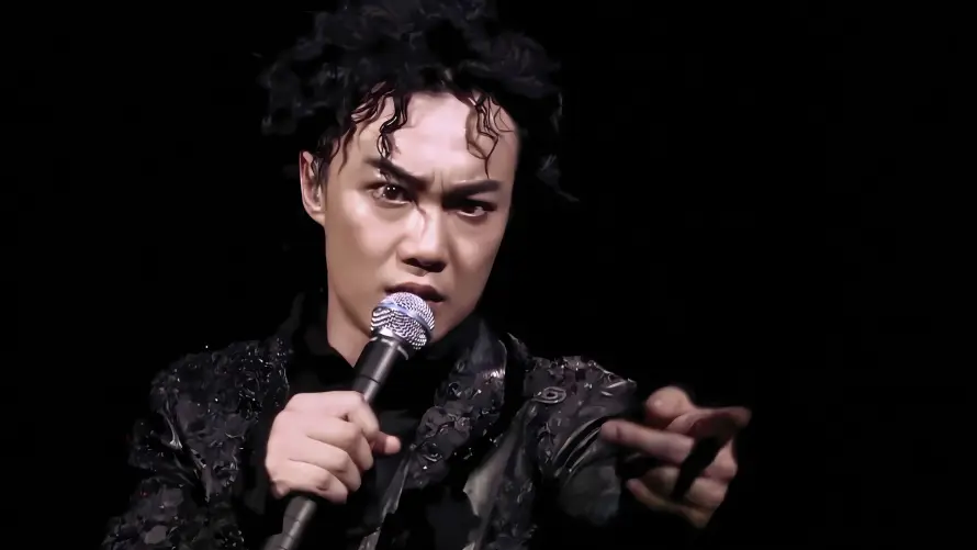 5k歌手壁纸-演唱会与陈奕迅-麦克风壁纸推荐「哲风壁纸」