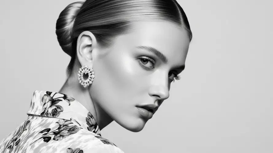 3k制作壁纸-大耳环与妆容-复古发型热门的壁纸「哲风壁纸」