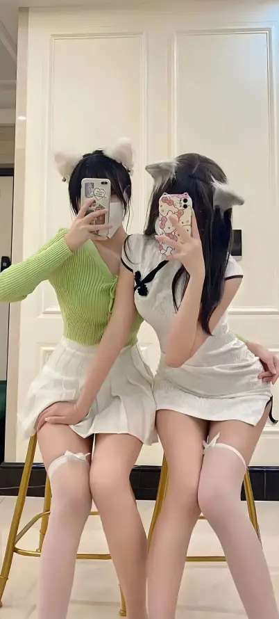 4k口罩壁纸 - 居家 - 白丝 - 短裙「哲风壁纸」