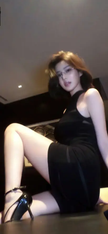 4k室内壁纸 - 御姐 - 美女 - 金发「哲风壁纸」