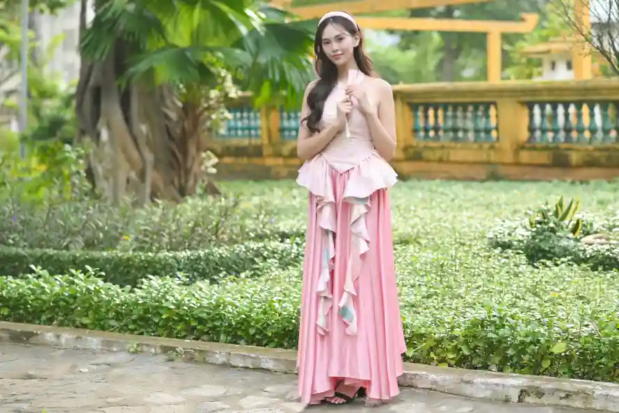 4k公园壁纸 - 凉鞋 - 发箍 - 古风「哲风壁纸」