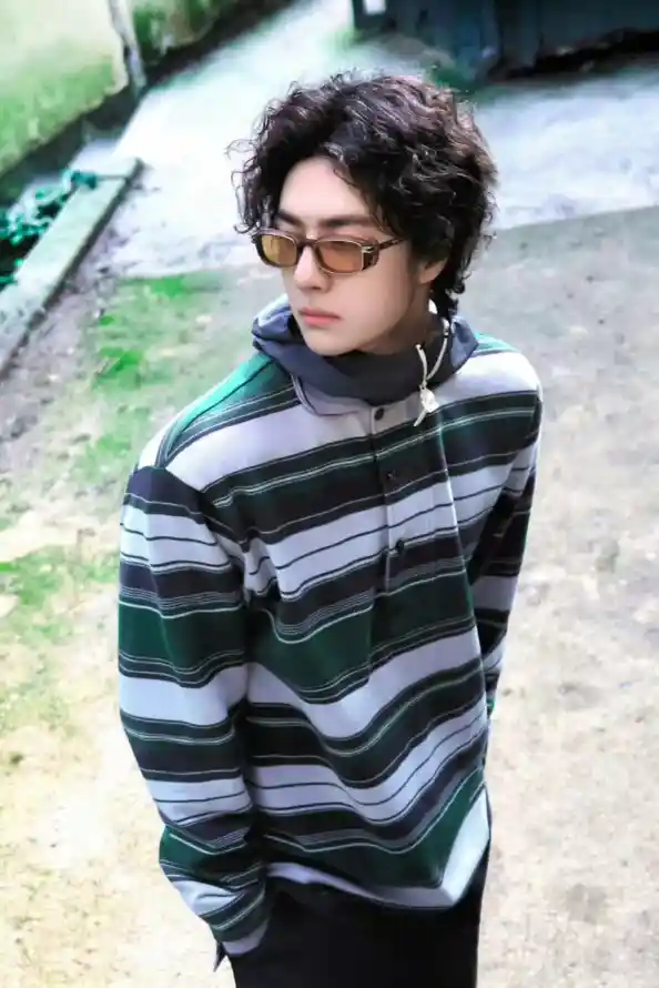 4k卷发壁纸 - 墨镜 - 慵懒 - 潮酷「哲风壁纸」