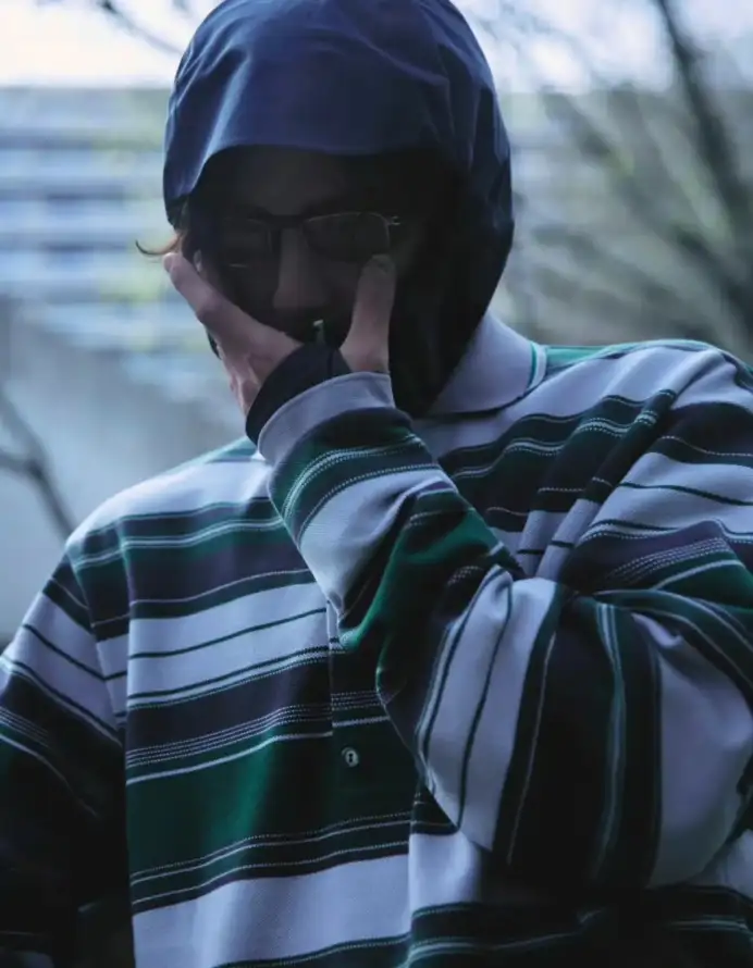 4k冷调壁纸 - 口罩 - 帅哥 - 街拍「哲风壁纸」