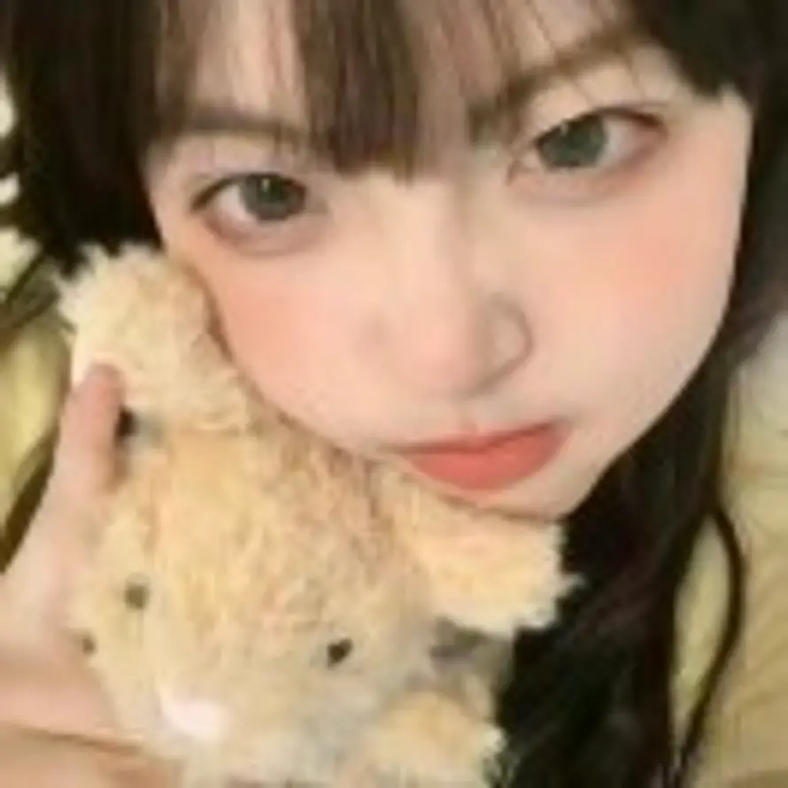 認真的雪的头像