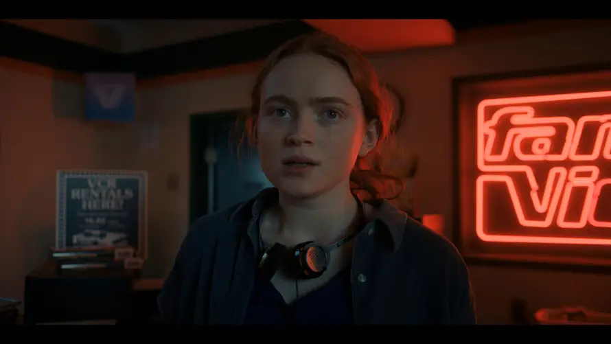 4k室内壁纸 - 美剧 - 耳机 - Max「哲风壁纸」