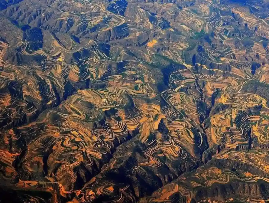 2k丘陵壁纸-黄土地 - 地形-地质景观免费下载「哲风壁纸」