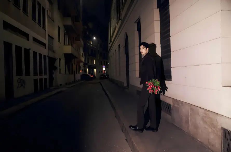 4k夜晚壁纸 - 小巷 - 帅哥 - 肖战「哲风壁纸」