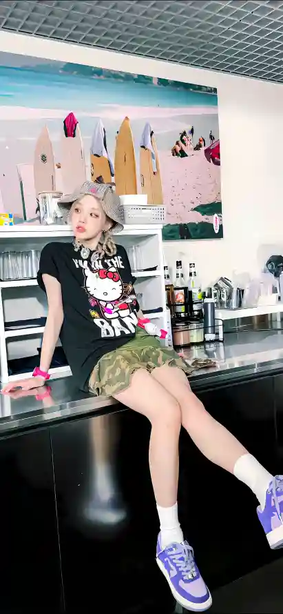 4k吧台壁纸 - 手链 - 甜酷 - 白袜「哲风壁纸」