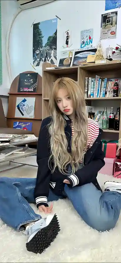 4k书架壁纸 - 休闲 - 室内 - 居家「哲风壁纸」