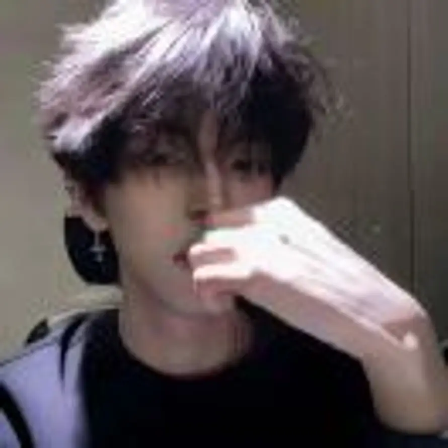 晚点见🍃的头像