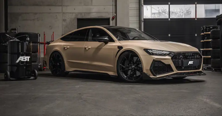 4k跑车壁纸 - 车库 - 轿跑 - 性能车「哲风壁纸」 4k跑车壁纸 - 车库 - 轿跑 - 性能车「哲风壁纸」