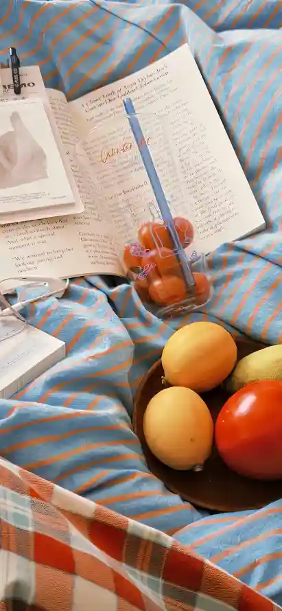 4k书本壁纸 - 休闲 - 吸管 - 夏日「哲风壁纸」