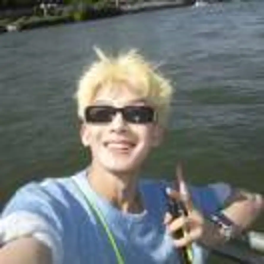 可乐的用户头像 - 哲风壁纸