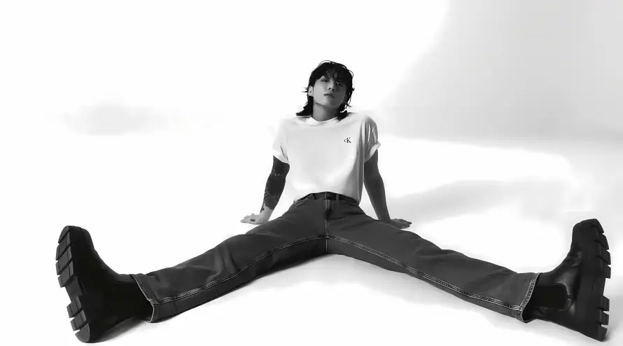 2k厚底靴壁纸-田柾国 - 男明星-休闲穿搭热门的壁纸「哲风壁纸」