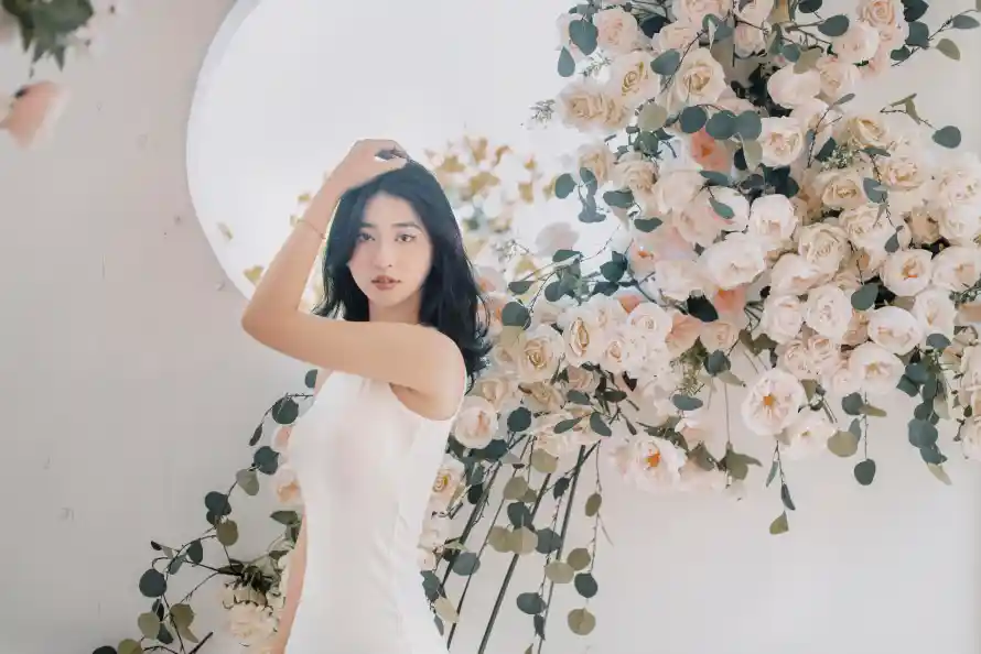 4k室内拍摄壁纸 - 模特写真 - 气质女神 - 清新风格「哲风壁纸」