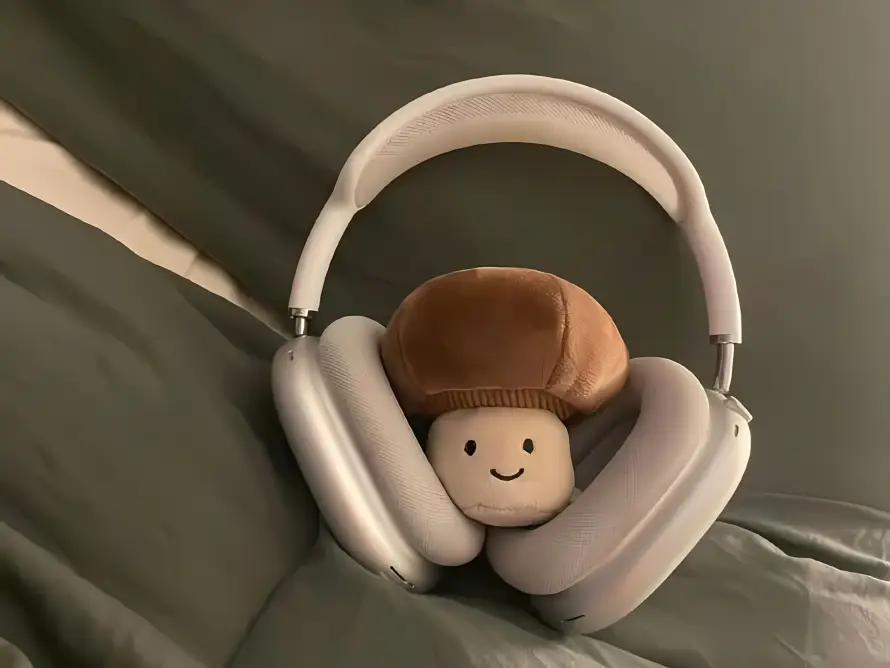 2k可爱壁纸-头戴式壁纸和治愈-ins风壁纸分享「哲风壁纸」