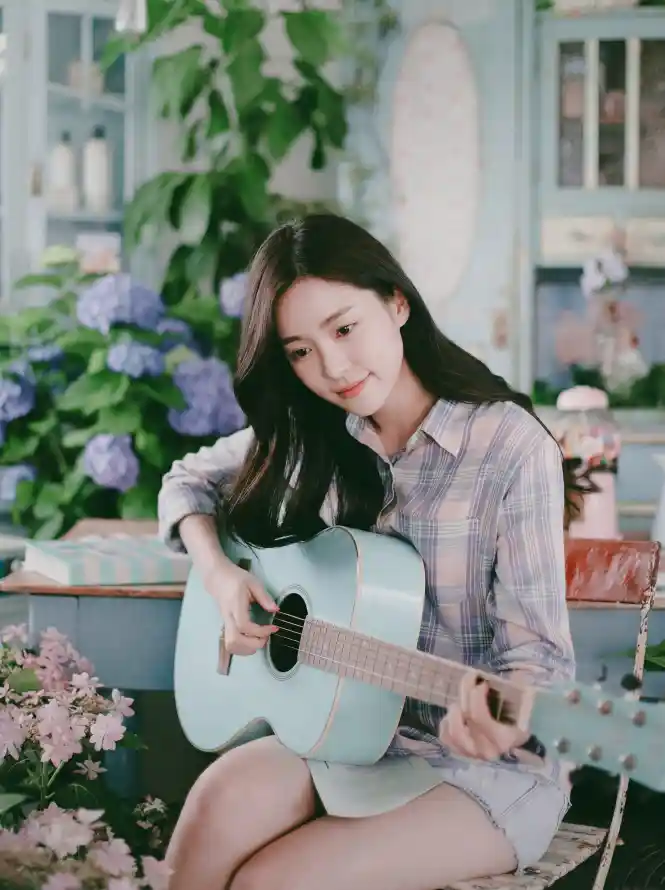 4k休闲壁纸 - 吉他 - 庭院 - 清新「哲风壁纸」