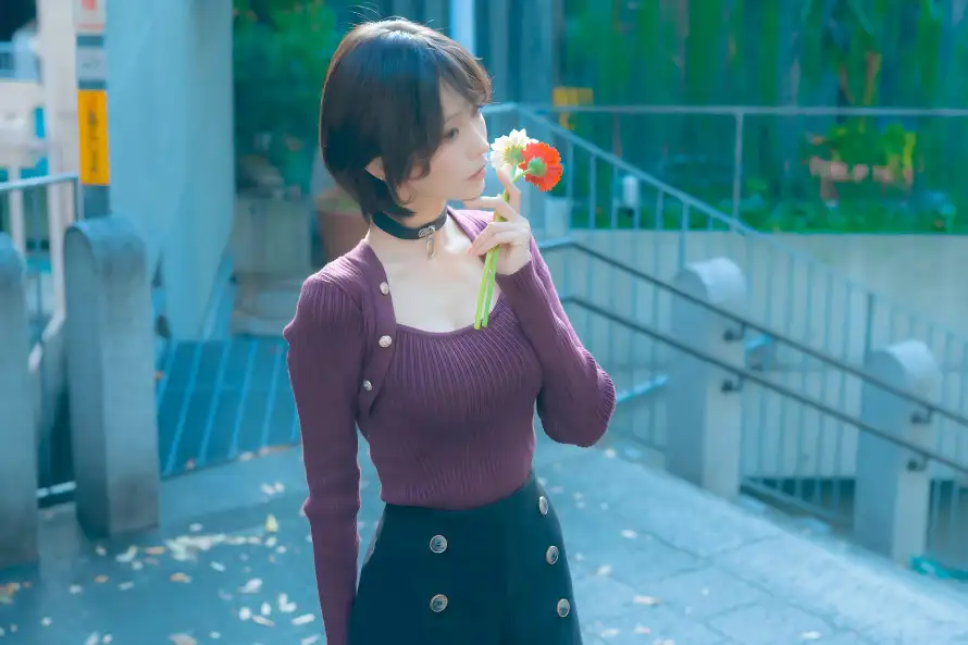 4k户外壁纸 - 楼梯 - 气质 - 美女「哲风壁纸」