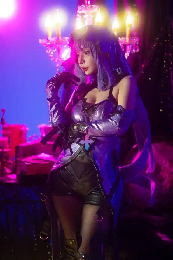 4k御姐壁纸 - 紫色 - 黑丝 - 塔罗牌「哲风壁纸」