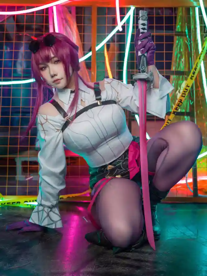 4k太刀壁纸 - 紫发 - 霓虹 - 黑丝「哲风壁纸」