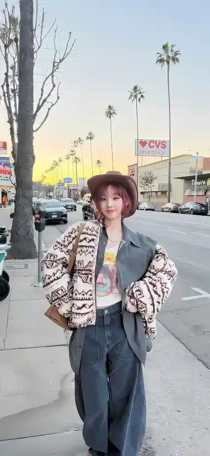 4k可爱壁纸 - 日落 - 街头 - 街拍「哲风壁纸」