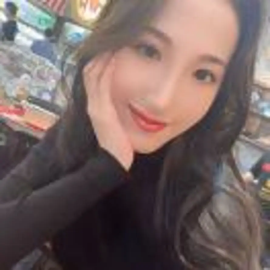 Liz Qing的头像