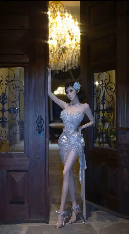 4k冷艳壁纸 - 室内 - 御姐 - 美女「哲风壁纸」