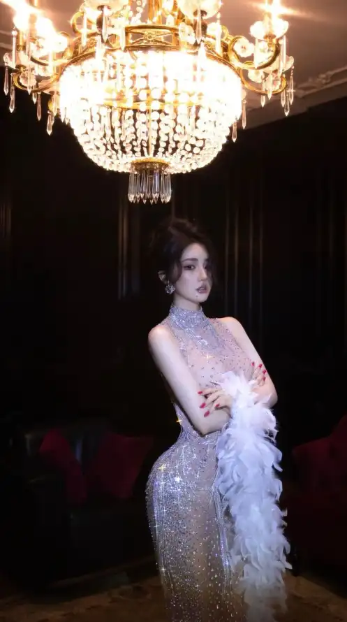 4k御姐壁纸 - 美女 - 轻奢 - Ios「哲风壁纸」