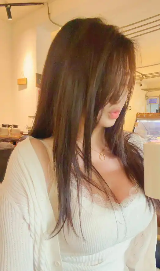 4k室内壁纸 - 御姐 - 暖光 - 温柔「哲风壁纸」