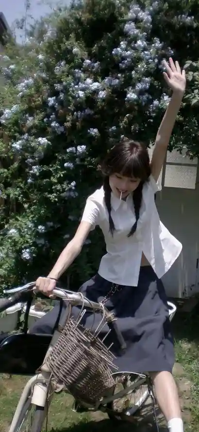 4k可爱壁纸 - 少女 - 户外 - 日系「哲风壁纸」