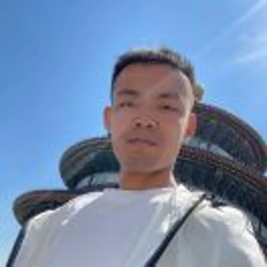 ᝰꫀꪶꪖρડ꧖ꦿ🐳  鲸落的头像