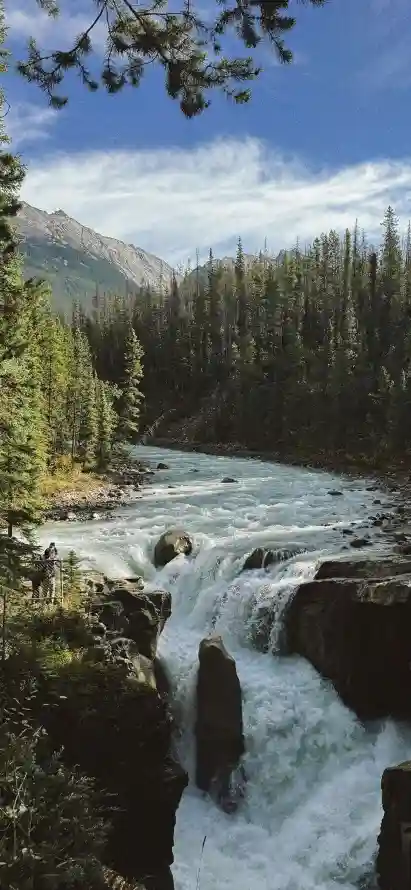 4k山川壁纸 - 岩石 - 森林 - 湖水「哲风壁纸」