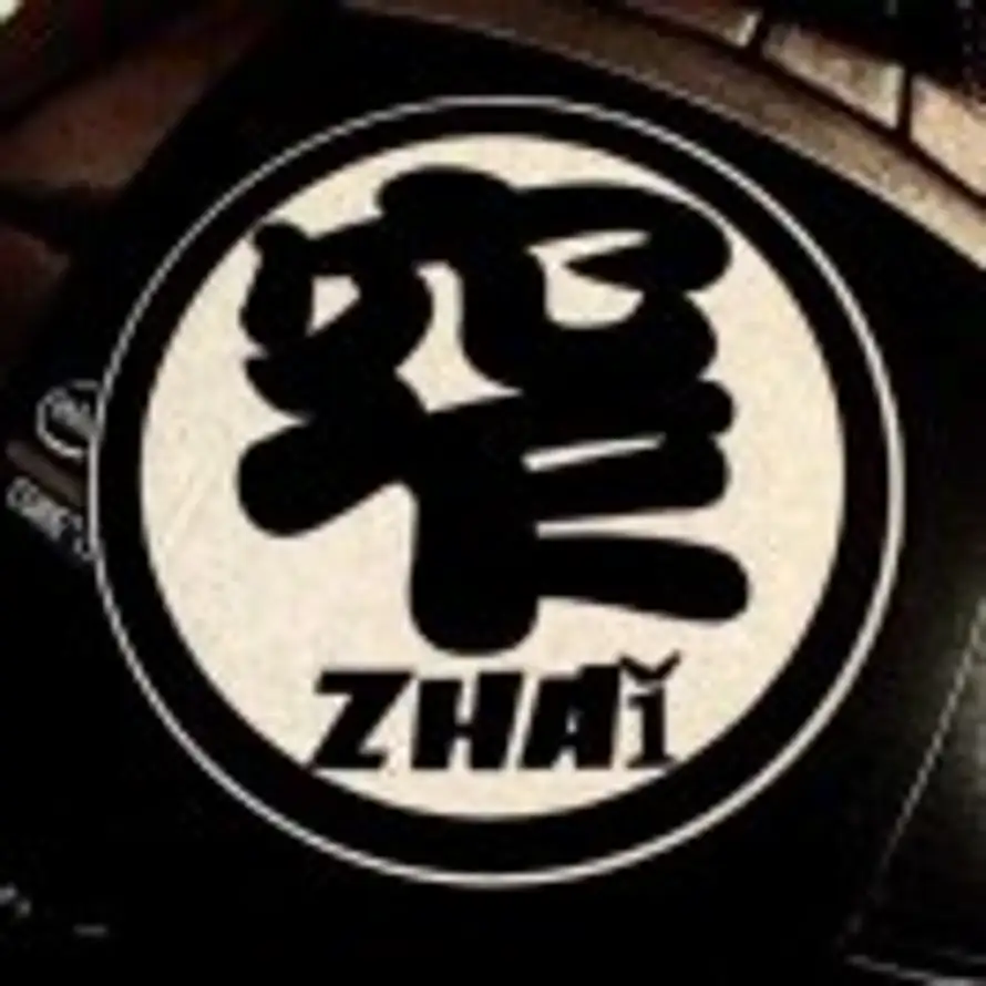 窄(-.-)💭的头像