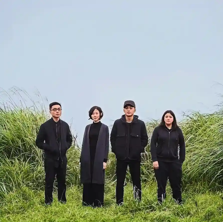 4k户外壁纸 - 旷野 - 晴天 - 草地「哲风壁纸」 4k户外壁纸 - 旷野 - 晴天 - 草地「哲风壁纸」